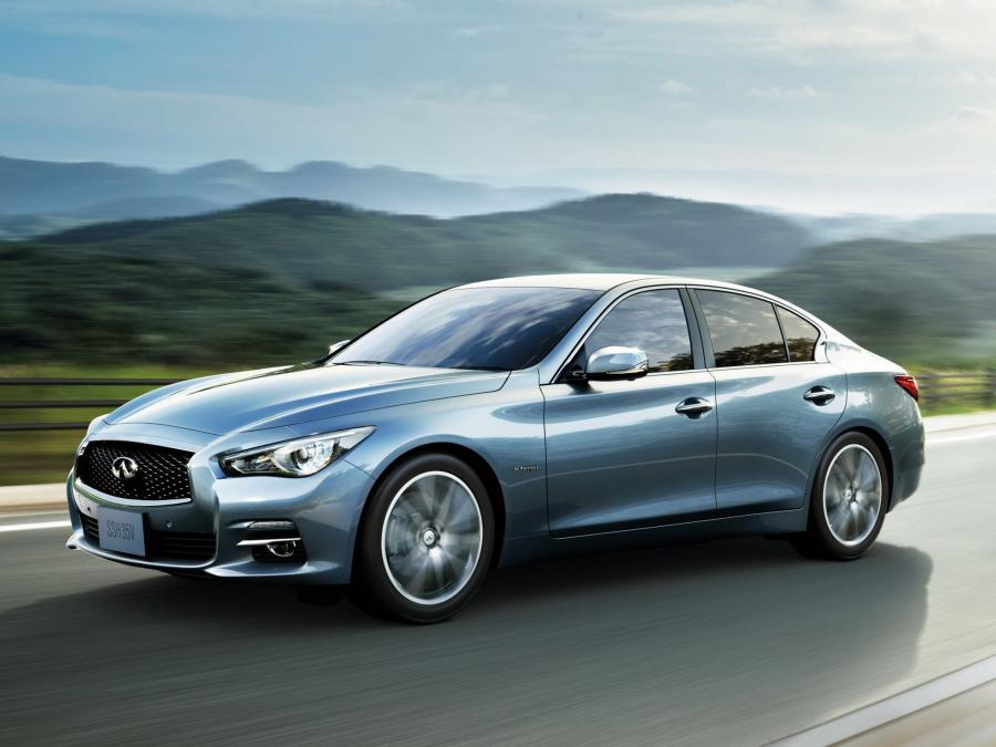  Infiniti Skyline Hybrid 2014 года  (фото 7 из 11)